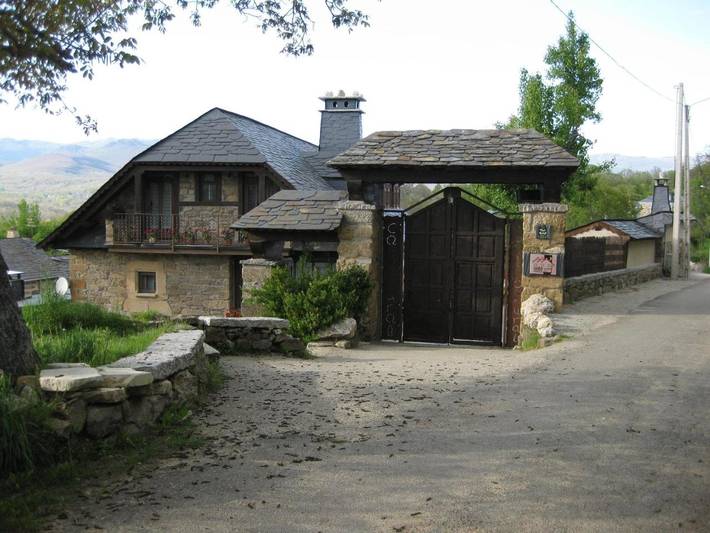 Casa rural para 2 personas, con jardín y vistas en Sanabria (Zamora)