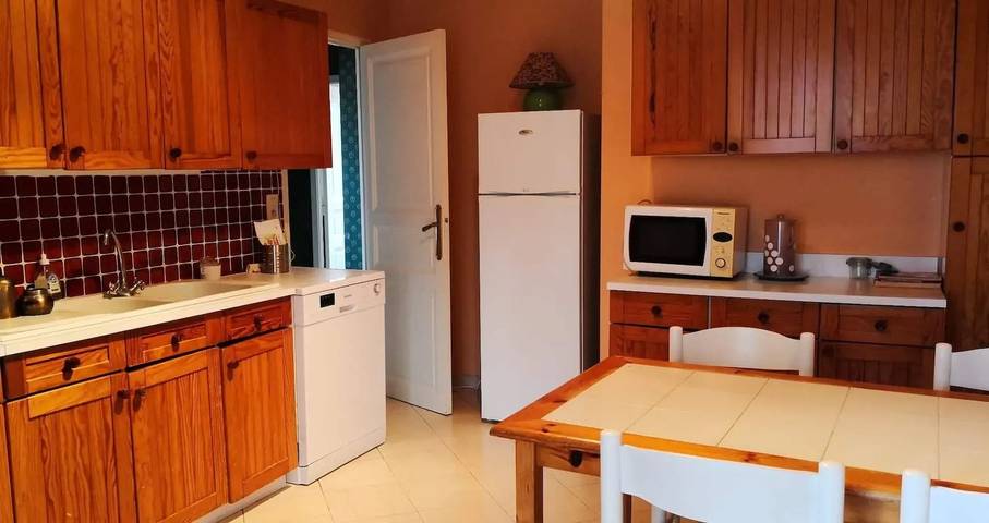 Apartamento entero, Apartamento Ghisonaccia 120 m² Vista Jardín in Ghisonaccia, Región de Corte