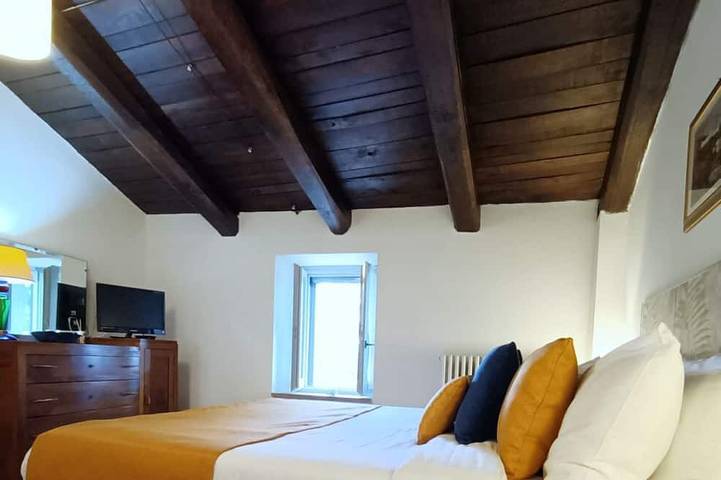 Appartement entier, Monastero del Palazzo Casa Vacanze, apartment with panoramic terrace in Spoleto, Province de Pérouse