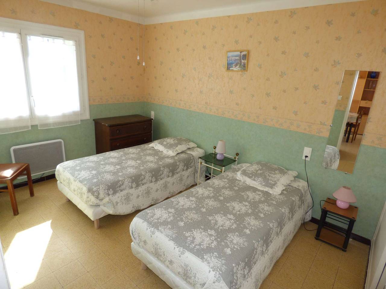 Apartamento vacacional entero, Apartamento a 150 M de la playa, lavadora, Wi Fi... in Six-Fours-les-Plages, Region de Toulon