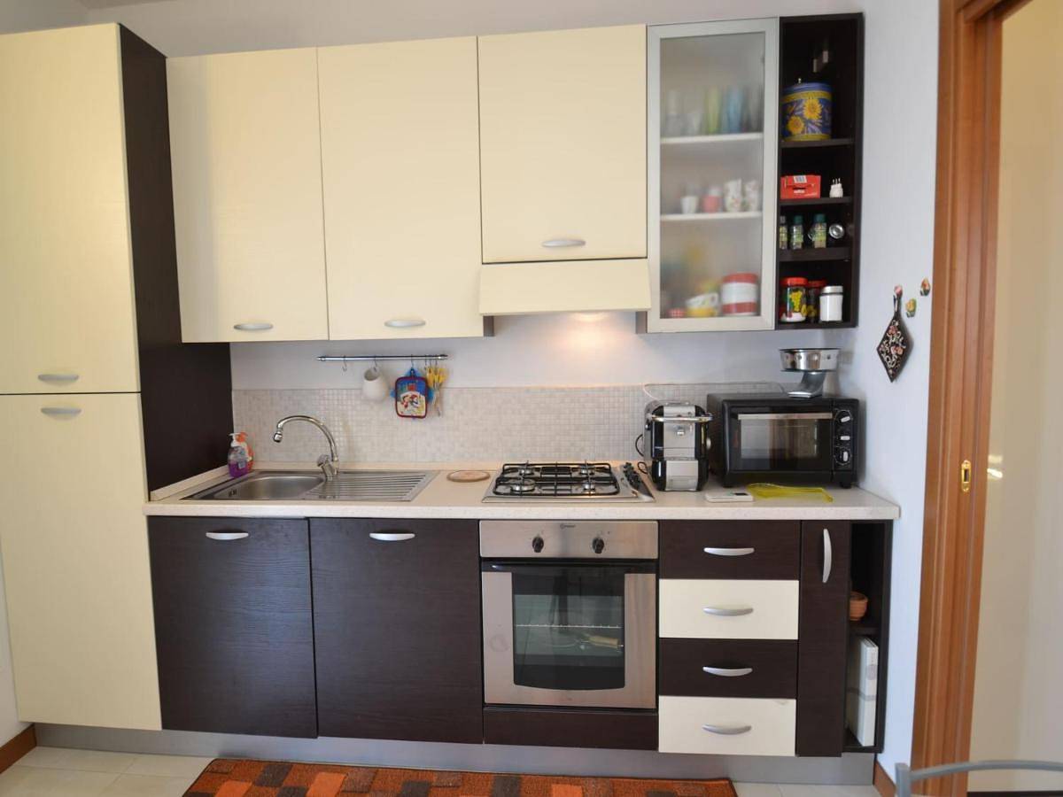 Ganze Wohnung, Air-conditioned with a pool,spa and fitness centre in Magliolo, Ligurische Alpen