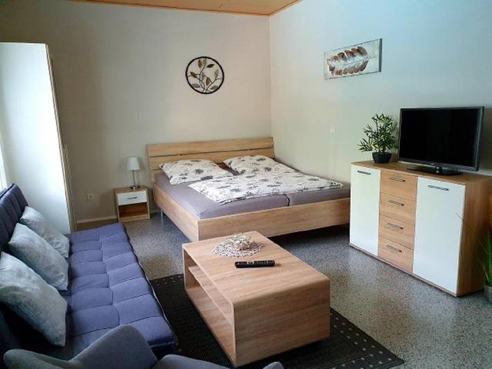 Hütte für 3 Personen, mit Terrasse und Garten in Rheinland-Pfalz - 4