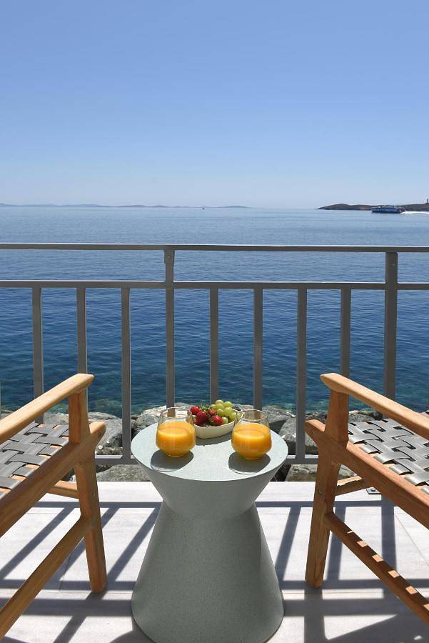 Chambre d’hôte pour 2 personnes, avec vue dans Syros