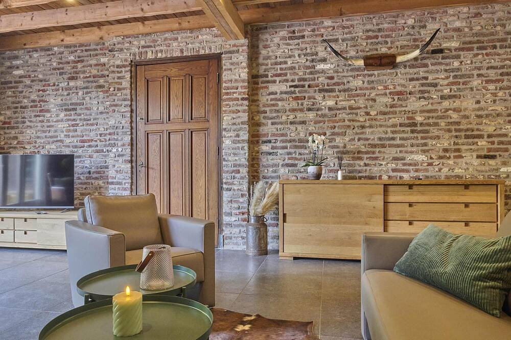 Ländliches Ferienhaus mit Blick auf die Hirsche in Reusel, Nordbrabant