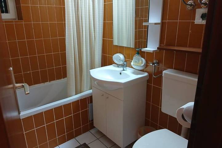 Appartamento intero, Monolocale con aria condizionata Igrane (Macarsca - Makarska in Igrane, Makarska Riviera