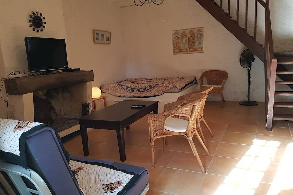 Restauriertes Landhaus, 4Personen 2200qmwiese,2 Terrassen, in Gaillan-en-Médoc, Regionaler Naturpark Médoc