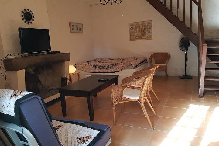Ferienhaus für 4 Personen, mit Terrasse und Garten in Gaillan-en-Médoc - 2