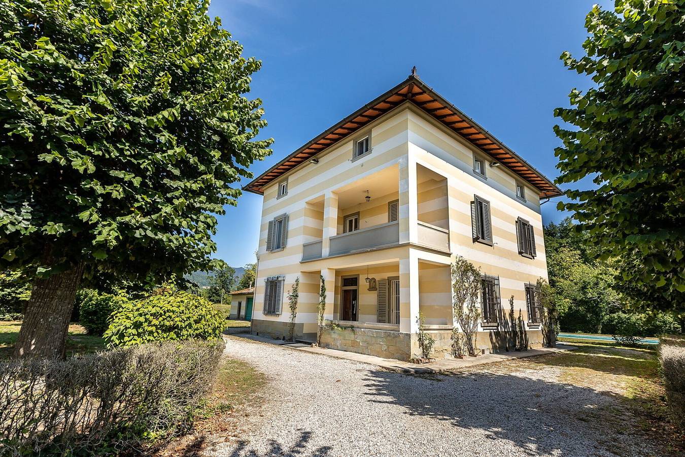 Villa Agata in Mugello, Scarperia e San Piero