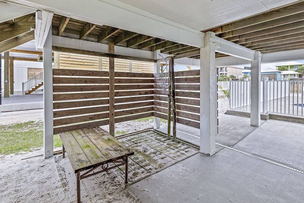 Beach Rental for 6 Guests in Gulf Shores, Mobile Bay