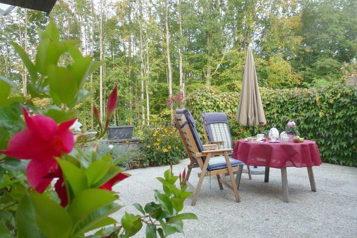 Ferienwohnung für 4 Personen, mit Terrasse und Garten sowie Ausblick