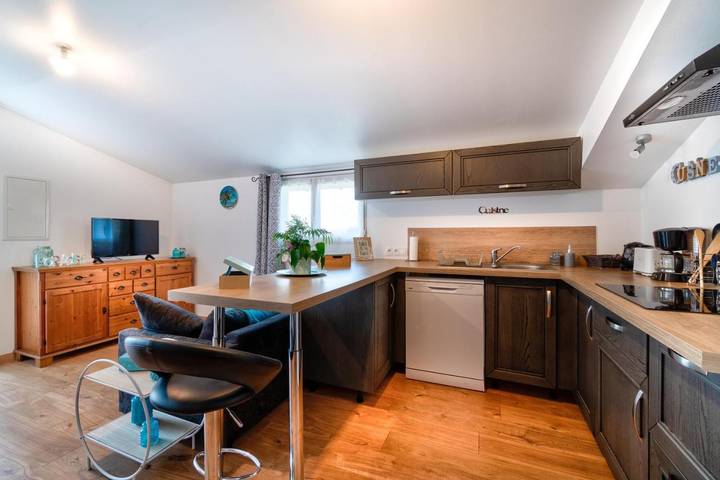 Location de vacances pour 5 personnes, avec jardin et vue à Cers - 2