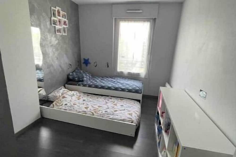 Ganze Wohnung, Appartement F4 Proche du Stade de France in Saint-Denis, Seine-Saint-Denis