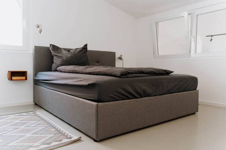 Stilvolle Workation‑Apartments am See in Ellwangen in Haselbach (Ostalbkreis), Ellenberg