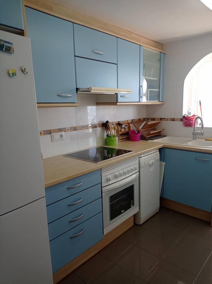 Ferienwohnung für 6 Personen, mit Terrasse und Pool sowie Meerblick in Spanien - 4