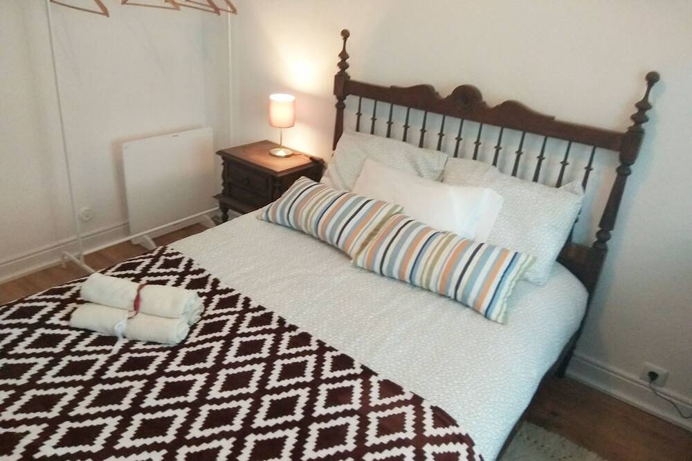 Dorf des grünen Hauses - Baião in Baião, Douro-Tal