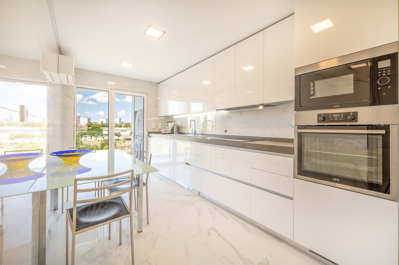 Ganze Wohnung, Guestready - Parede Residence near the beaches in Parede, Carcavelos e Parede