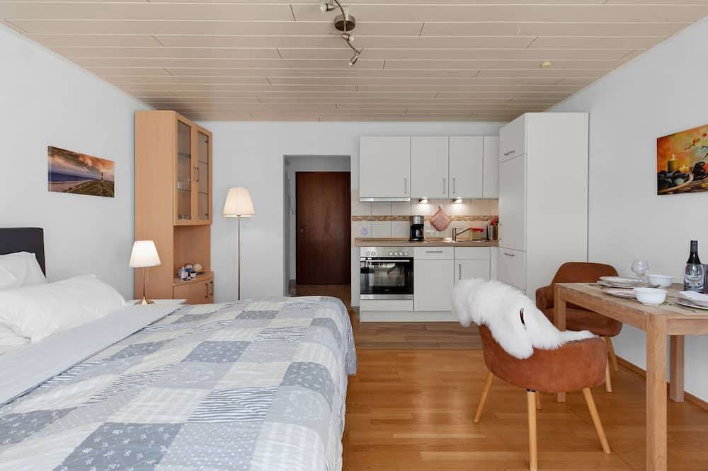 Ganze Wohnung, Schöne Wohnung für 3 Leute mit  W-Lan, Tv, Balkon und Haustiere erlaubt in Warwerort, Dithmarschen