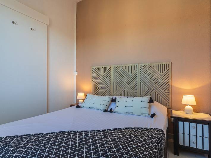Gîte pour 4 personnes, avec bassin pour enfant et balcon dans Port des Marines de Cogolin - 3