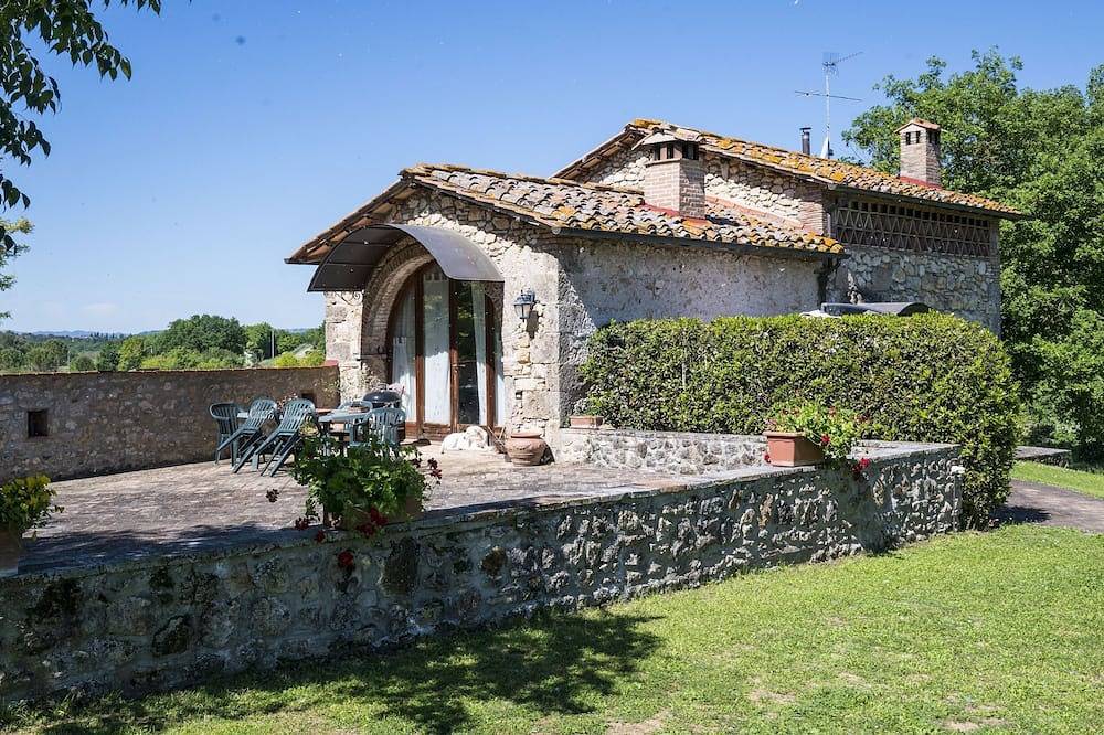 Apart. Di Fascino, Aria Condizionata, Piscina Recinta Nel Cuore Del Chianti-Firenze in Monteriggioni, Siena e dintorni