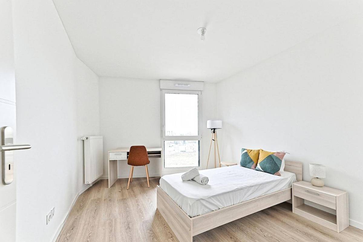 Appartement entier, Spacieux 3 chambres avec balcon - Colombes in Colombes, Hauts-de-Seine