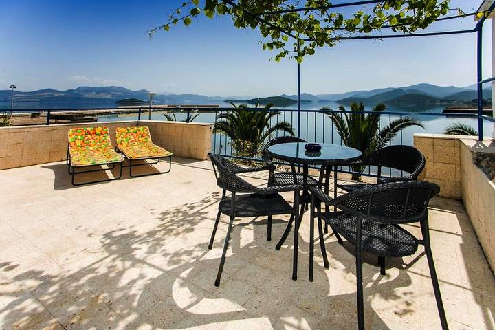 Maison de vacances pour 5 personnes, avec sauna ainsi que terrasse et vue