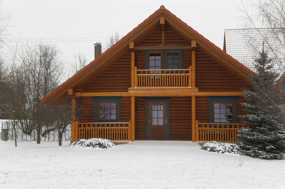 Komfortables Holzblockhaus nahe Rothenburg o. d. Tauber in Creglingen, Taubertal