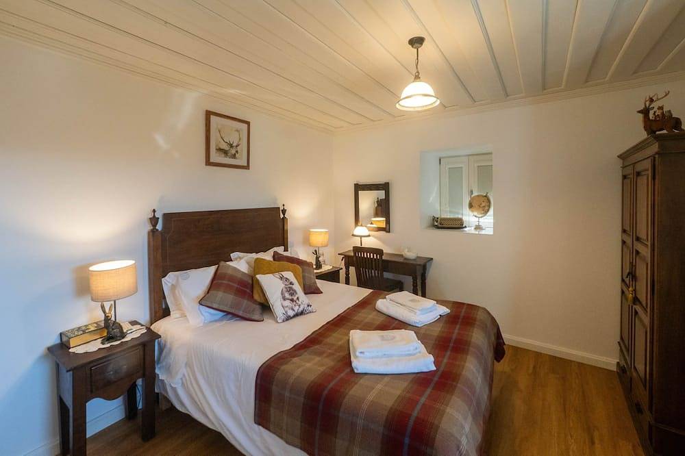 Caminho Gerês | Heritage Eco-Cottage - jacuzzi in Lindoso, Gerês