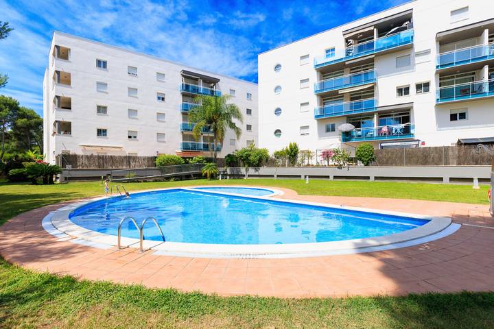 Apartamento entero, Uhc Golden Pineda Apartments in Salou, Costa Dorada