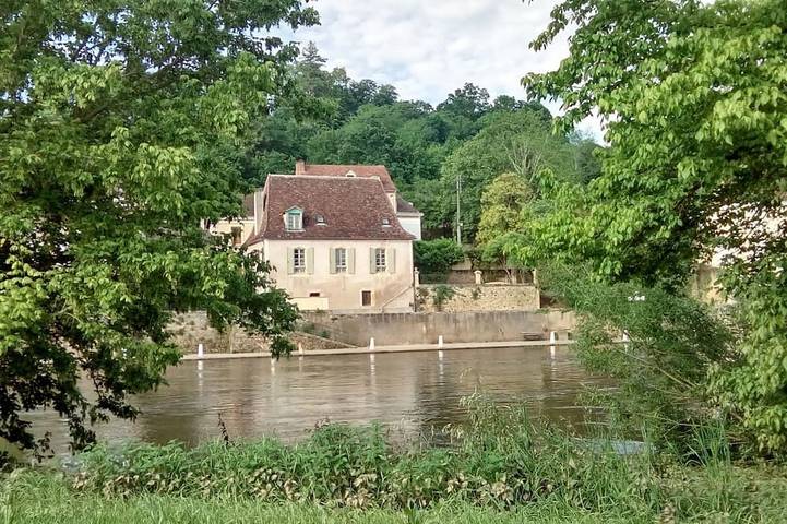 Maison de vacances pour 6 personnes, avec Balcon et Jardin à Le Bugue