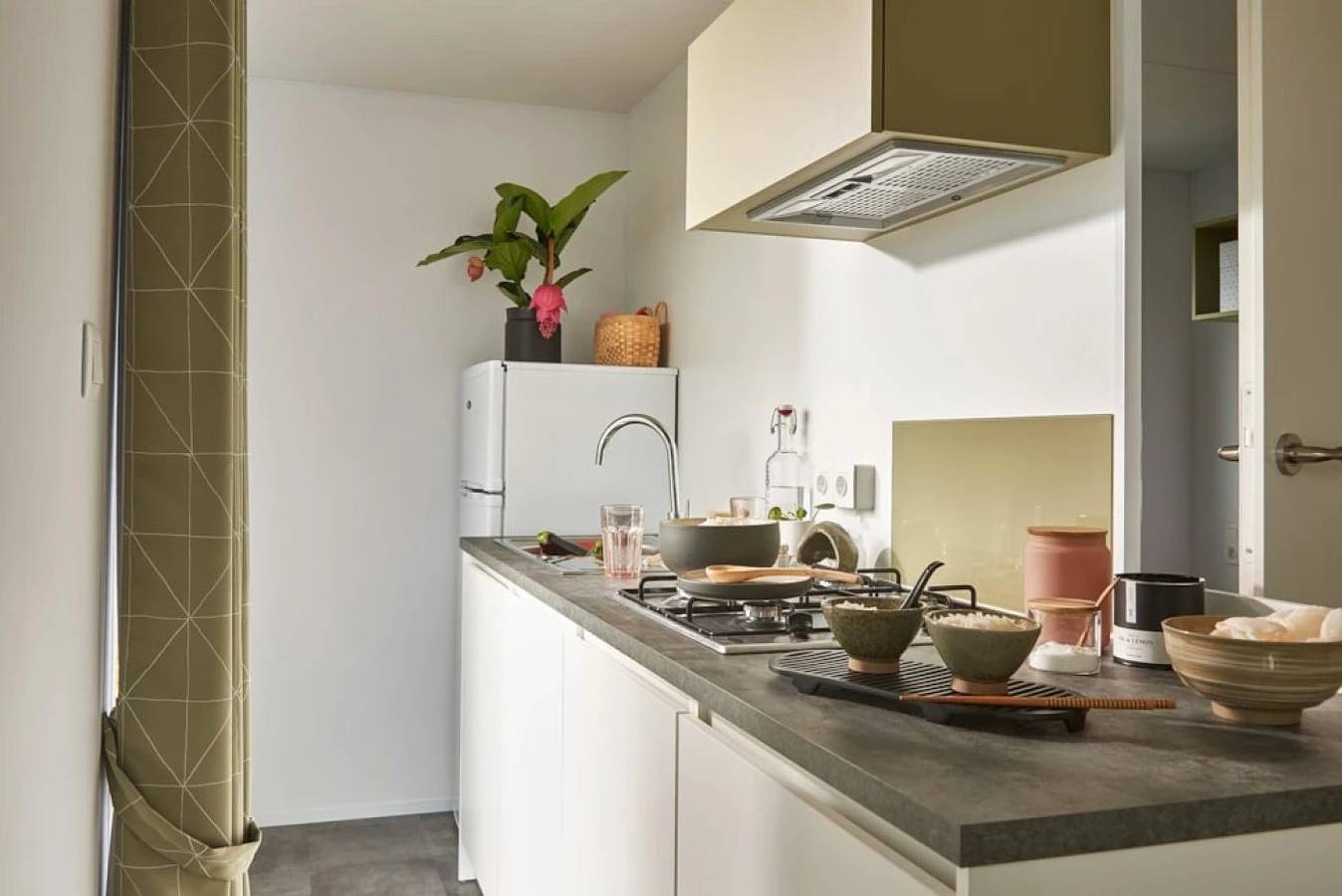 Zecamping 4* animé pataugeoire locatif Tv 45m2 6 pers in Carennac, Lot