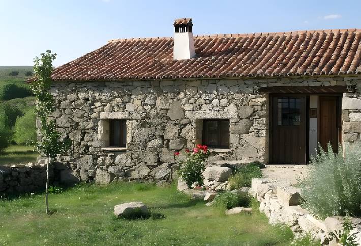 Casa rural para 6 personas, con jardín, Se admiten mascotas - 1