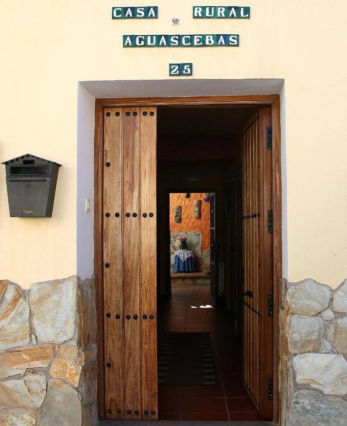 Casa rural para 2 personas, con vistas y terraza, Se admiten mascotas en Provincia de Jaén - 3