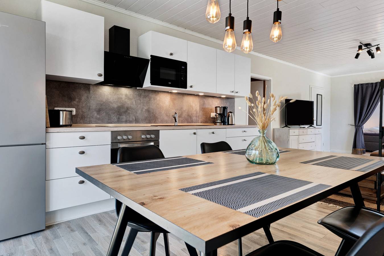 Ganze Wohnung, Ferienwohnung 'Links' mit privater Terrasse und privatem Garten in Wesselburenerkoog, Dithmarschen