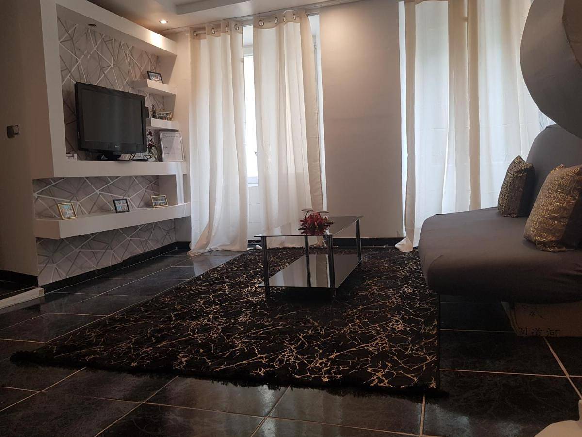 Appartement entier, Two-Bedroom Apartment in Saint-Junien, Région de Rochechouart