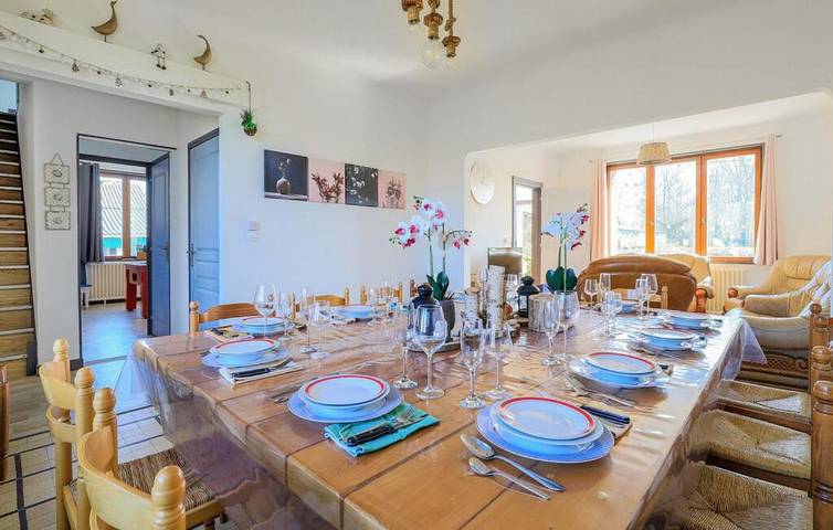 Location de vacances pour 14 personnes, avec jardin et vue, animaux acceptés à Lebiez