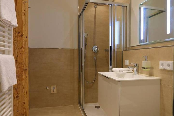 Ferienwohnung Silberdistel - Gasthof Stern in Unterammergau, Bayerische Alpen