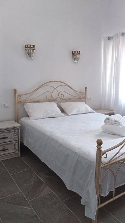 Location de vacances pour 4 personnes, avec vue et terrasse dans Kithnos Chora