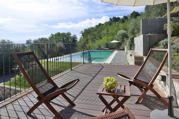 Villa With Pool for 10 People in Lucca, Lucca Province, Photo 3