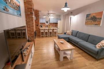 Villa für 6 Personen, mit Kinderpool und Sauna sowie Garten und Pool, mit Haustier auf Pag