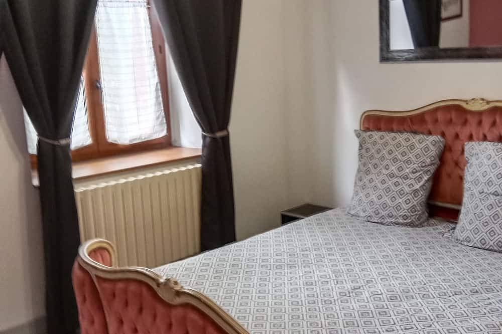 Les randonneurs room  in Aydat, Regionaal natuurpark van de vulkanen van de Auvergne