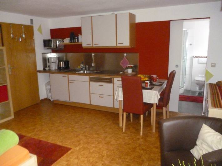 Ganze Ferienwohnung, Ferienwohnung Thum - Ferienwohnung mit 28 qm, max. 2 Pers. in Bötzingen am Kaiserstuhl, Kaiserstuhl