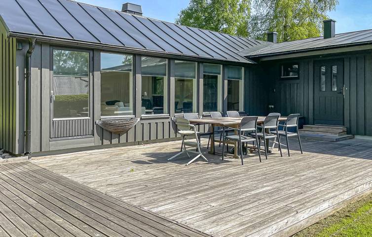 Location de vacances pour 8 personnes, avec jardin et terrasse, adapté aux familles à Halmstad - 4