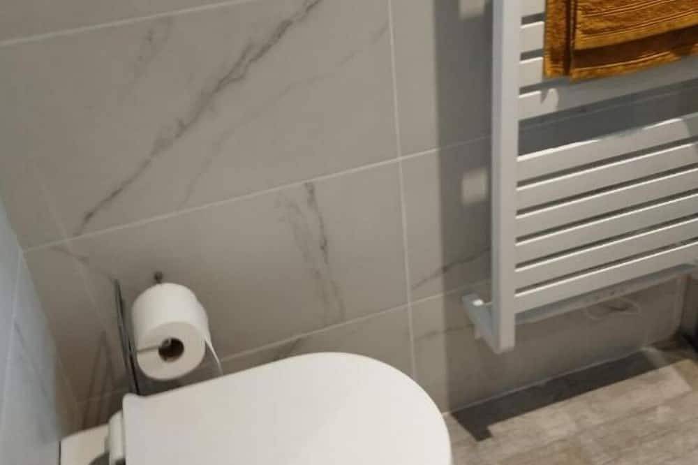 Apartamento entero, Small studio  in Le Pont-de-Claix, Vercors