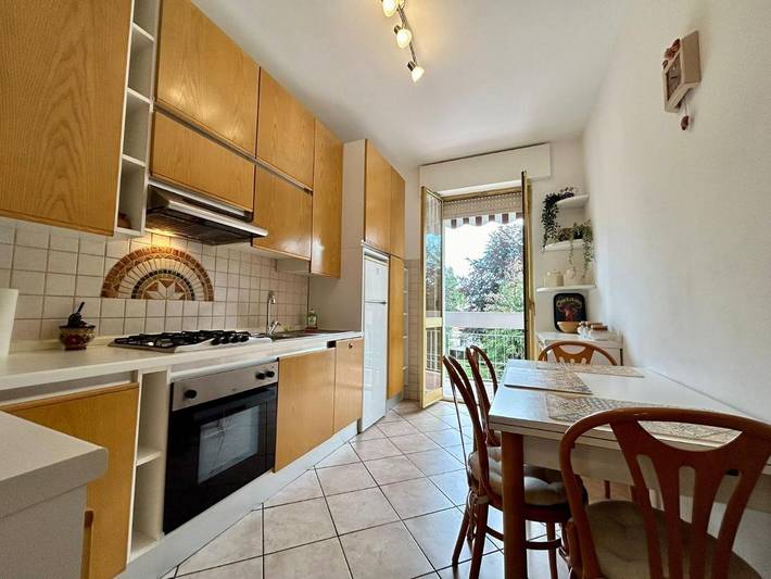 Ferienwohnung für 6 Personen, mit Whirlpool und Balkon in Varese - 3