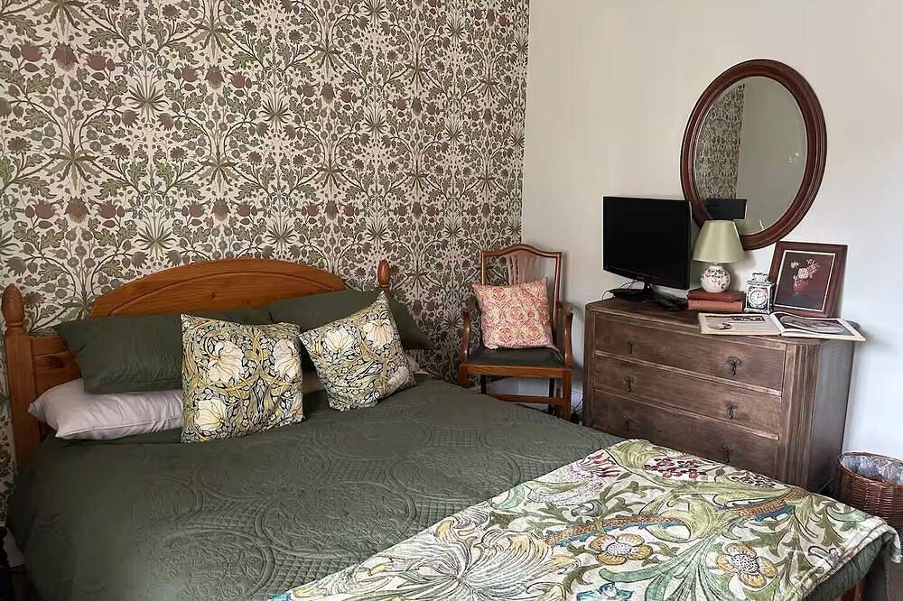 Crusader Cottage - Cosy 2 bed detached cottage in quiet village in Hertfordshire