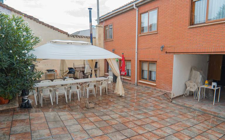 Casa rural para 18 personas, con Balcón en Provincia de Burgos
