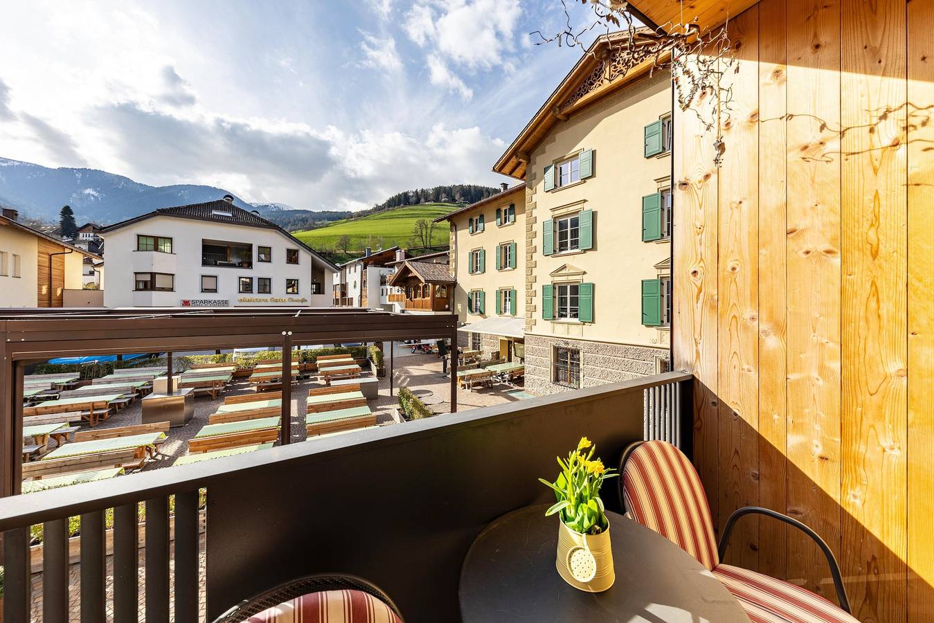 Ganze Wohnung, Ferienwohnung 'J N Appartement Spritzenhaus' mit Balkon und Wlan in Sarnthein, Sarntal