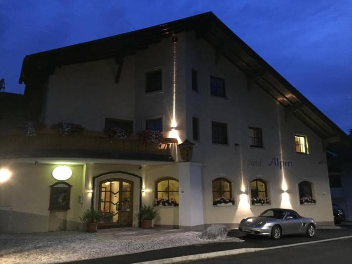 Hôtel pour 2 personnes, avec jardin ainsi que vue et sauna, adapté aux familles
