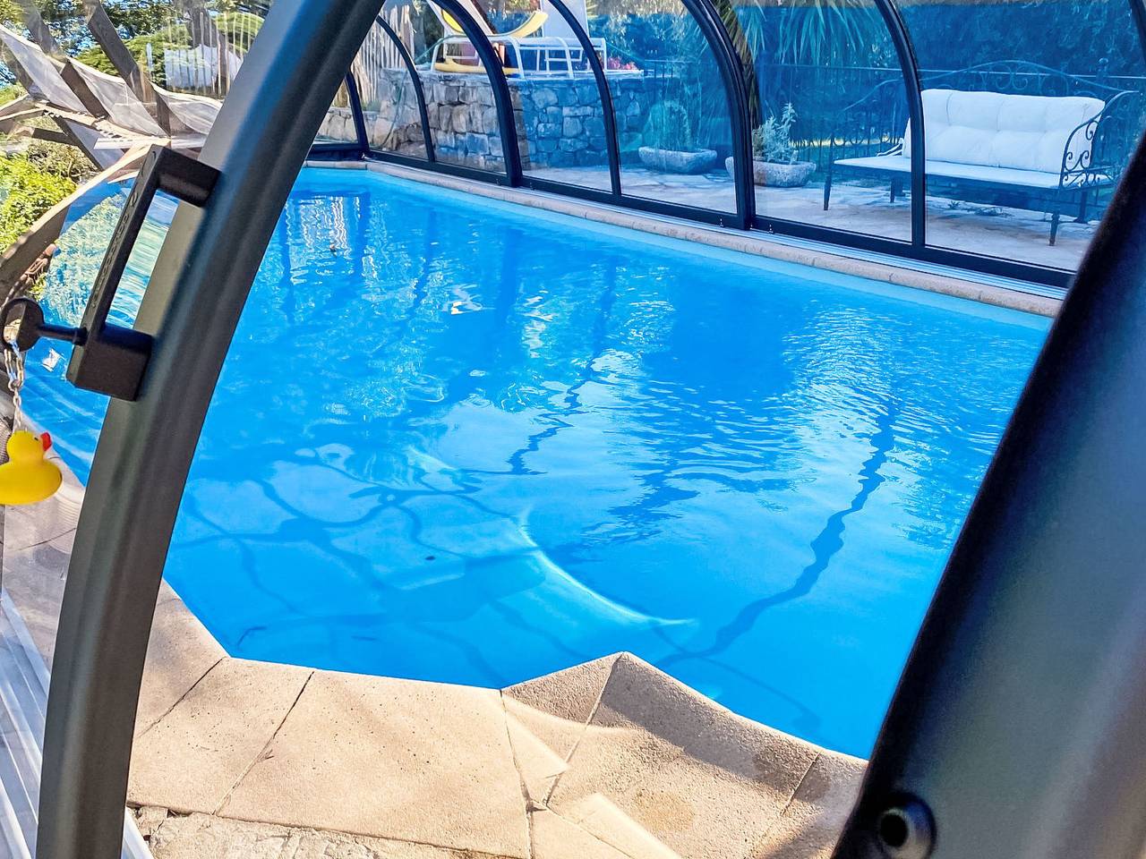 Klimatisiertes Mas Les Heures Bleues mit Pool in Lorgues, Region de Draguignan