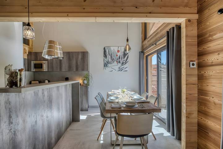 Hütte für 4 Personen, mit Whirlpool und Balkon in La Clusaz